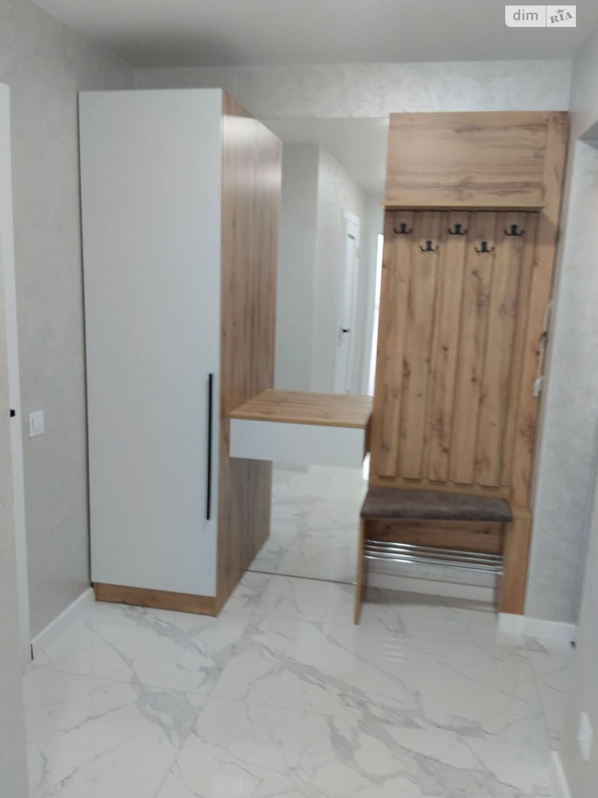 Продажа однокомнатной квартиры в Тернополе, на ул. Белогорская 13, район Оболоня фото 1 Продажа однокомнатной квартиры в Тернополе, на ул. Белогорская 13, район Оболоня фото 1