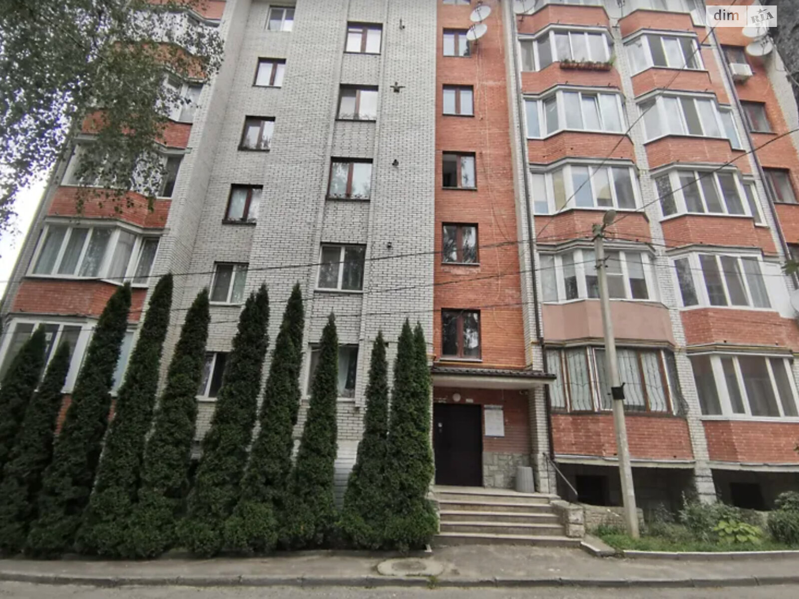 Продаж двокімнатної квартири в Тернополі, на вул. Чернівецька, район Оболоня фото 1