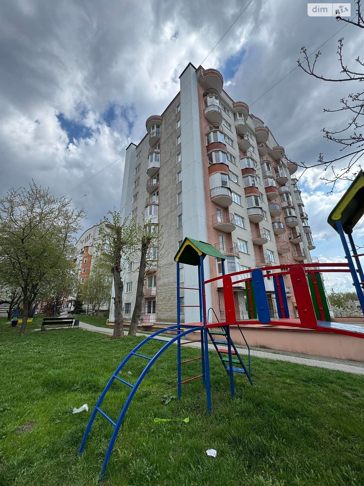 Продаж однокімнатної квартири в Тернополі, на вул. Чернівецька, район Оболоня фото 1 Продаж однокімнатної квартири в Тернополі, на вул. Чернівецька, район Оболоня фото 1