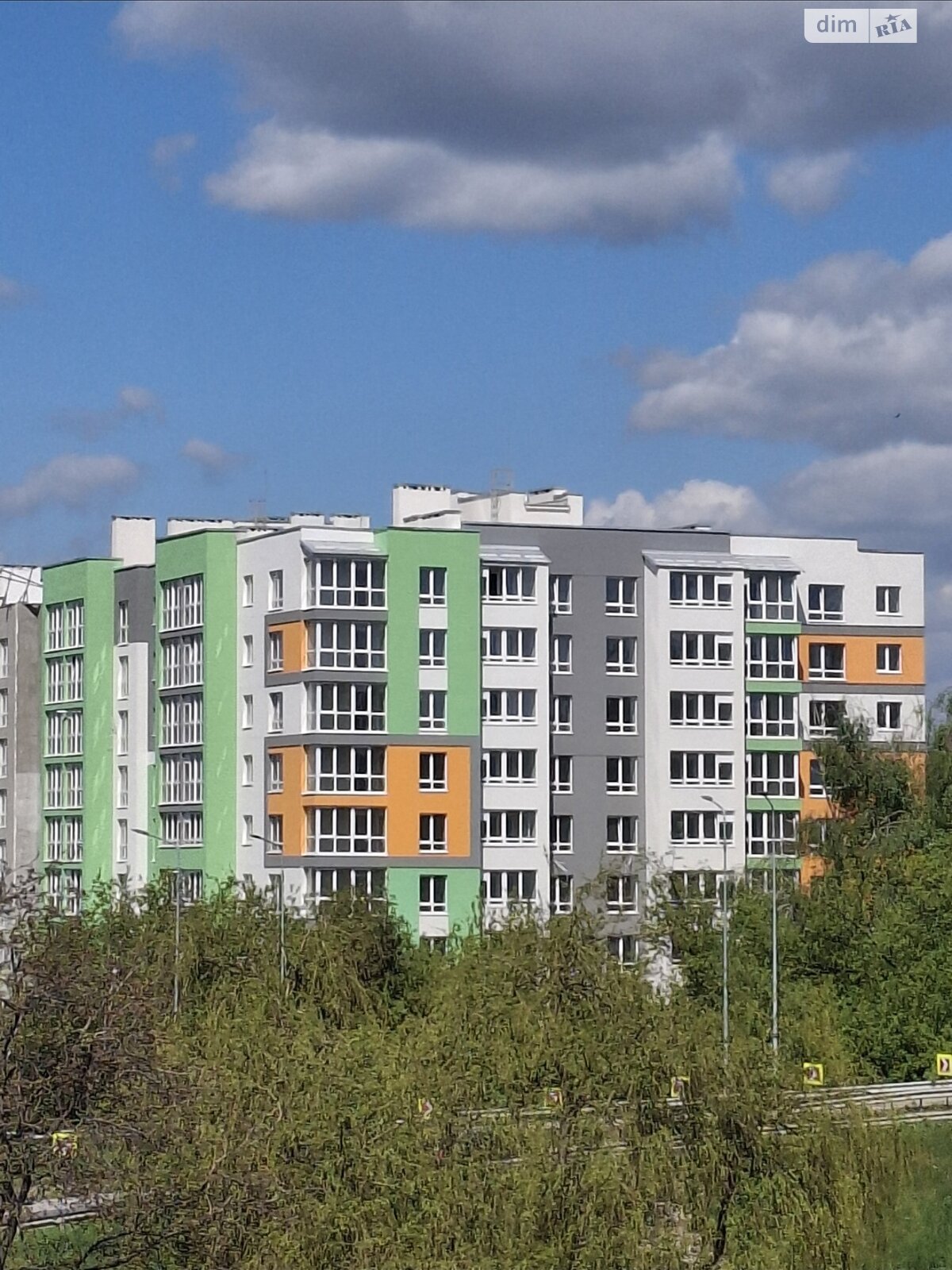 Продаж однокімнатної квартири в Тернополі, на вул. Чернівецька 71, район Оболоня фото 1 Продаж однокімнатної квартири в Тернополі, на вул. Чернівецька 71, район Оболоня фото 1