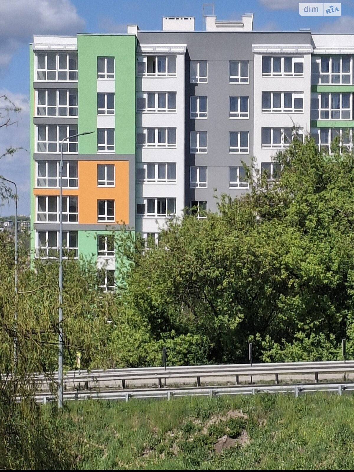 Продаж однокімнатної квартири в Тернополі, на вул. Чернівецька 71, район Оболоня фото 1 Продаж однокімнатної квартири в Тернополі, на вул. Чернівецька 71, район Оболоня фото 1