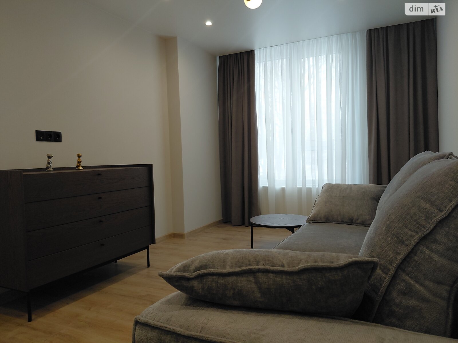 Продажа трехкомнатной квартиры в Тернополе, на ул. Черновецкая 64А, район Оболоня фото 1