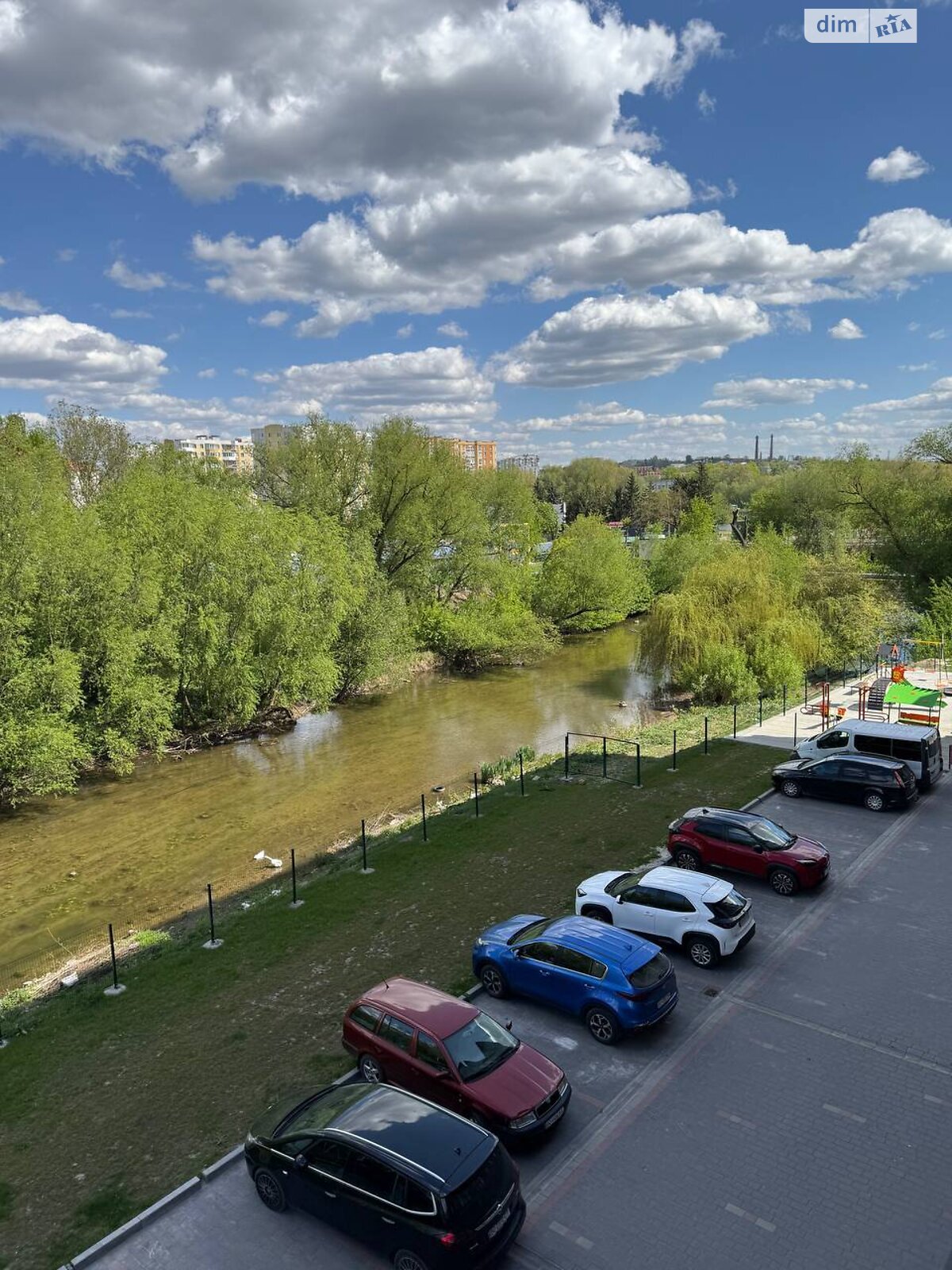 Продаж двокімнатної квартири в Тернополі, на пров. Цегельний 2, район Оболоня фото 1 Продаж двокімнатної квартири в Тернополі, на пров. Цегельний 2, район Оболоня фото 1