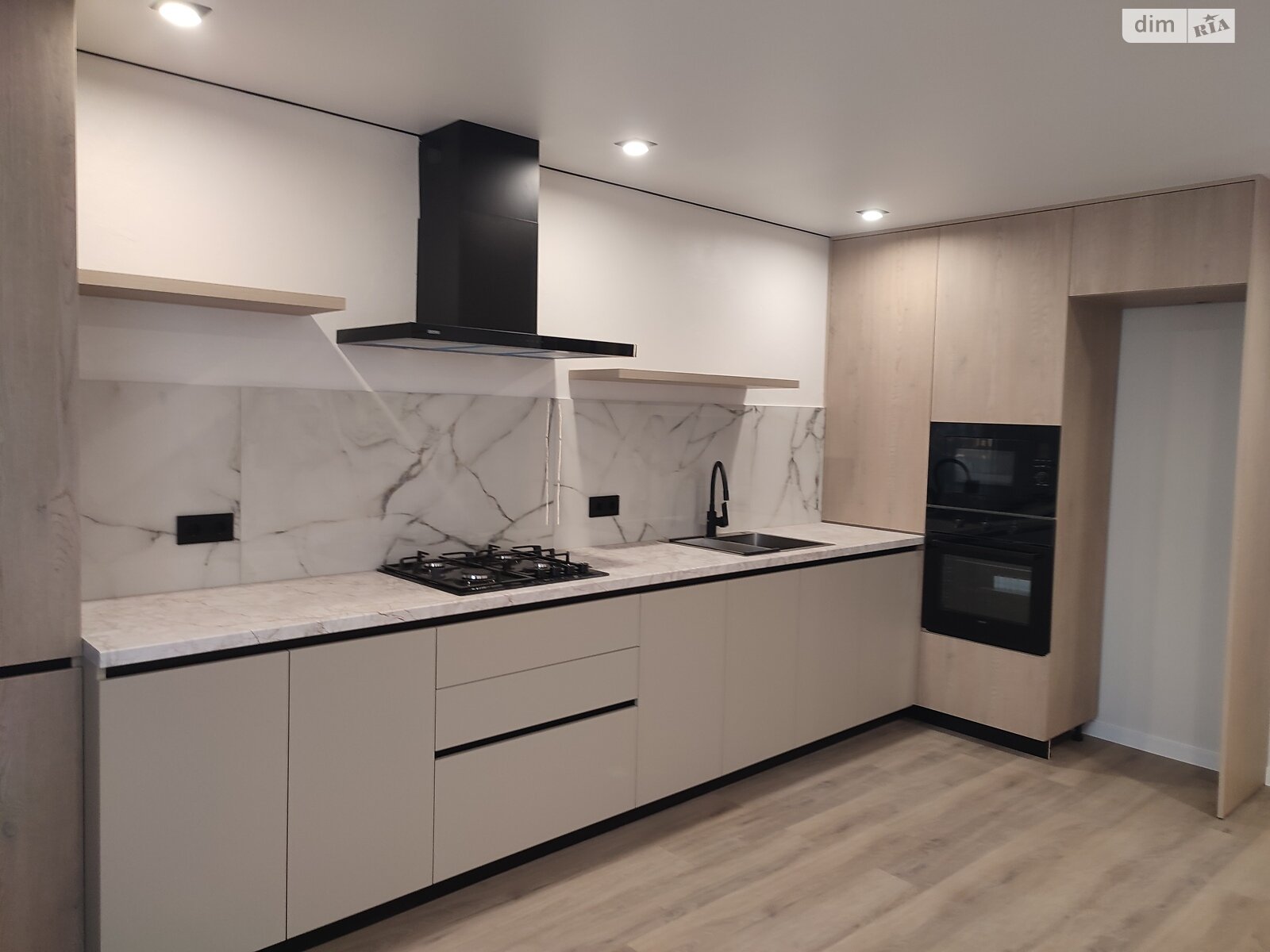 Продажа однокомнатной квартиры в Тернополе, на пер. Кирпичный, район Оболоня фото 1