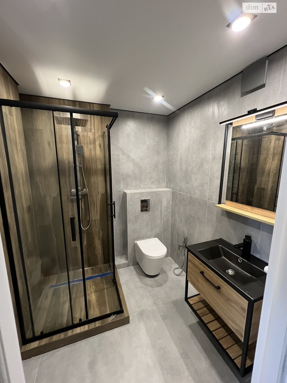 Продажа однокомнатной квартиры в Тернополе, на пер. Кирпичный, район Оболоня фото 1