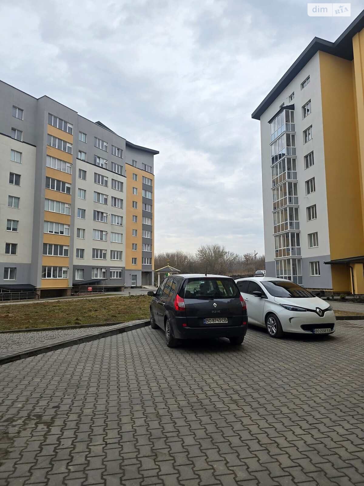 Продажа трехкомнатной квартиры в Тернополе, на ул. Микулинецкая 116, район Оболоня фото 1 Продажа трехкомнатной квартиры в Тернополе, на ул. Микулинецкая 116, район Оболоня фото 1