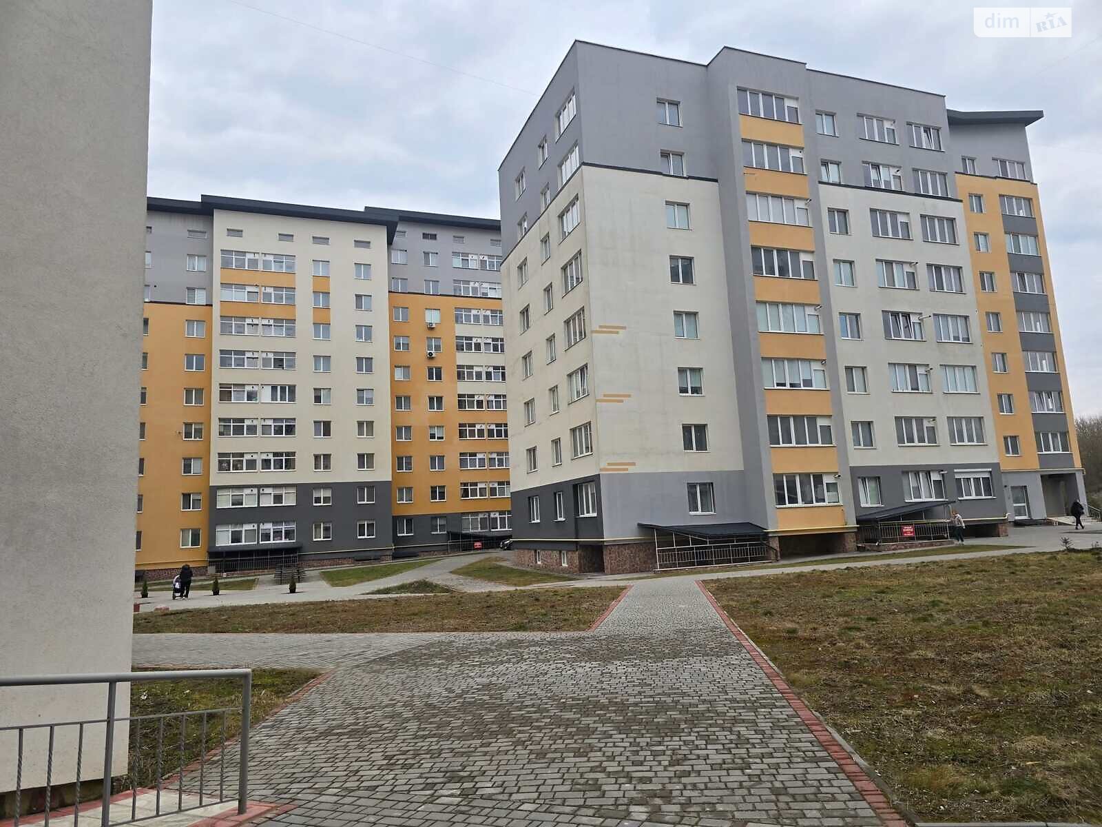 Продажа трехкомнатной квартиры в Тернополе, на ул. Микулинецкая 116, район Оболоня фото 1 Продажа трехкомнатной квартиры в Тернополе, на ул. Микулинецкая 116, район Оболоня фото 1