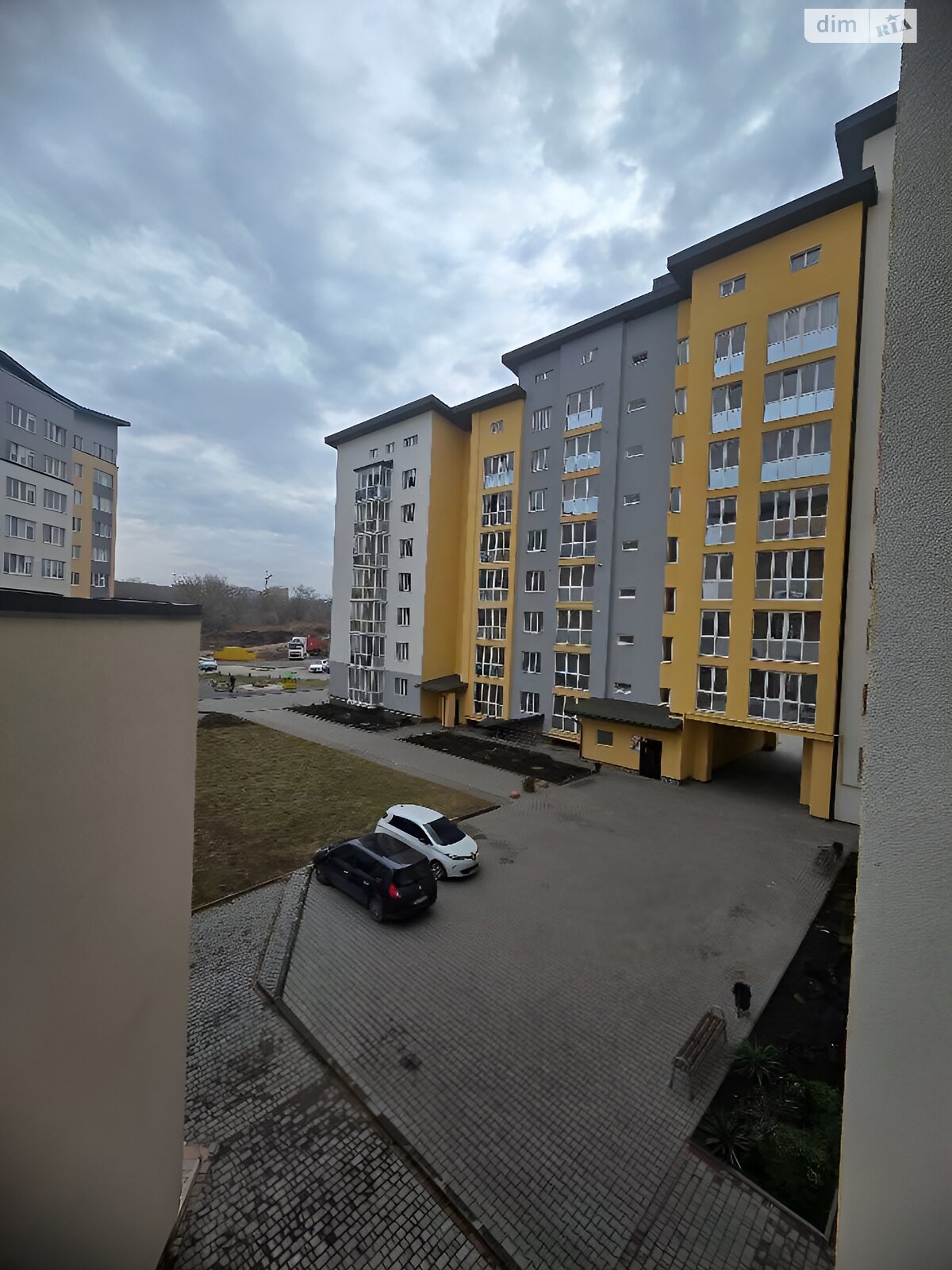 Продажа трехкомнатной квартиры в Тернополе, на ул. Микулинецкая 116, район Оболоня фото 1 Продажа трехкомнатной квартиры в Тернополе, на ул. Микулинецкая 116, район Оболоня фото 1