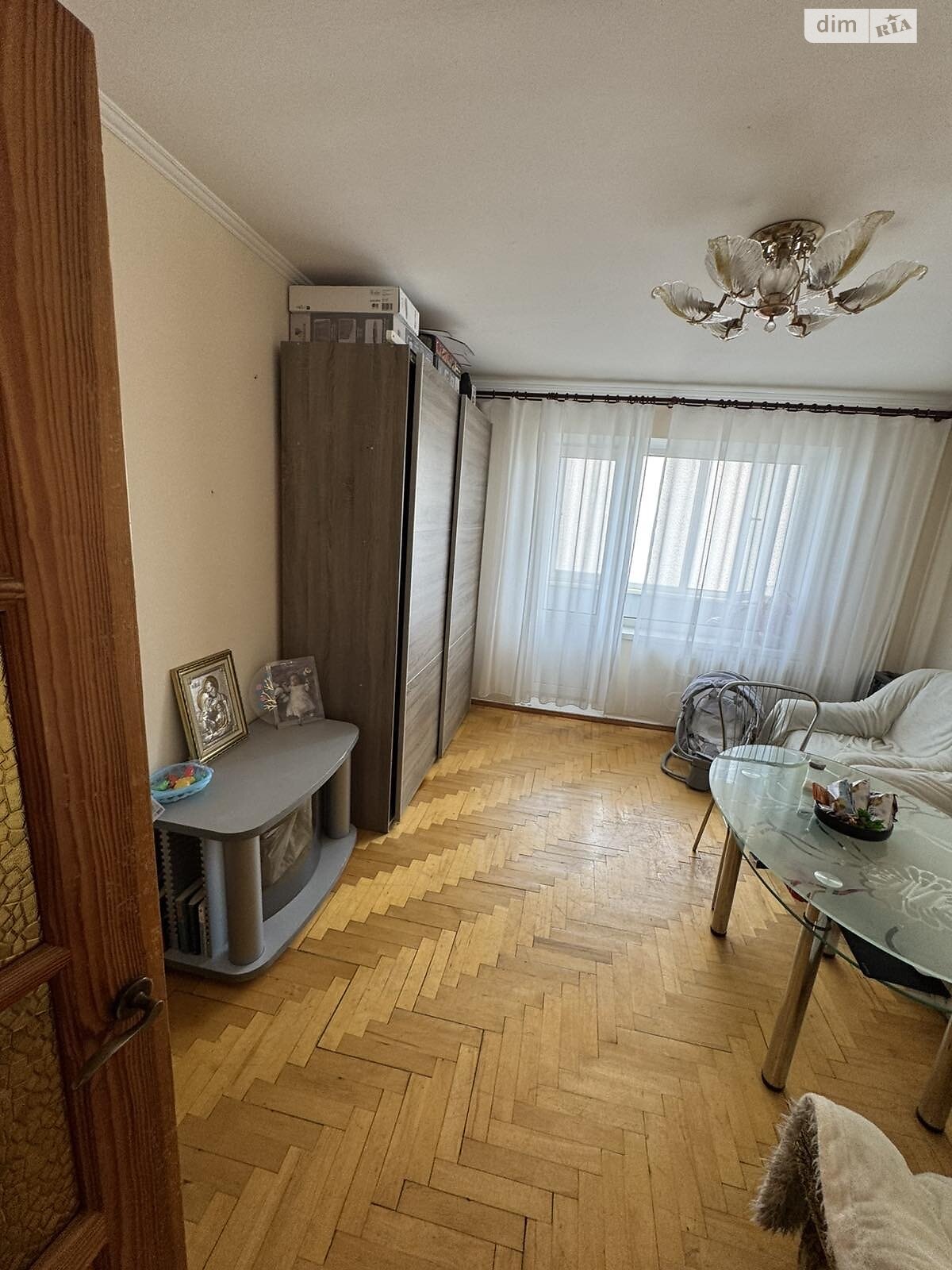 Продаж трикімнатної квартири в Тернополі, на вул. Оболоня, район Оболоня фото 1 Продаж трикімнатної квартири в Тернополі, на вул. Оболоня, район Оболоня фото 1