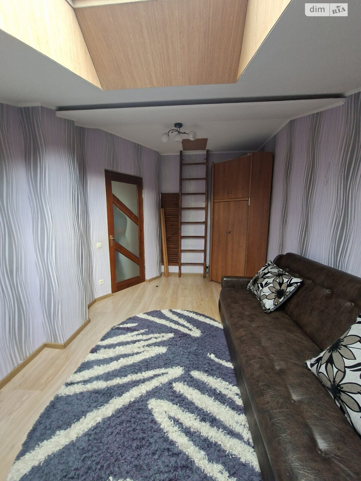 Продаж п`ятикімнатної квартири в Тернополі, на вул. Шептицького Андрія Митрополита, район Оболоня фото 1