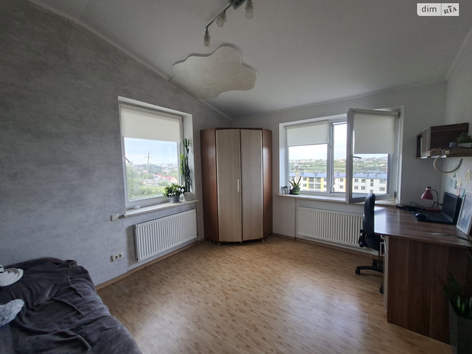 Продаж п`ятикімнатної квартири в Тернополі, на вул. Шептицького Андрія Митрополита, район Оболоня фото 1