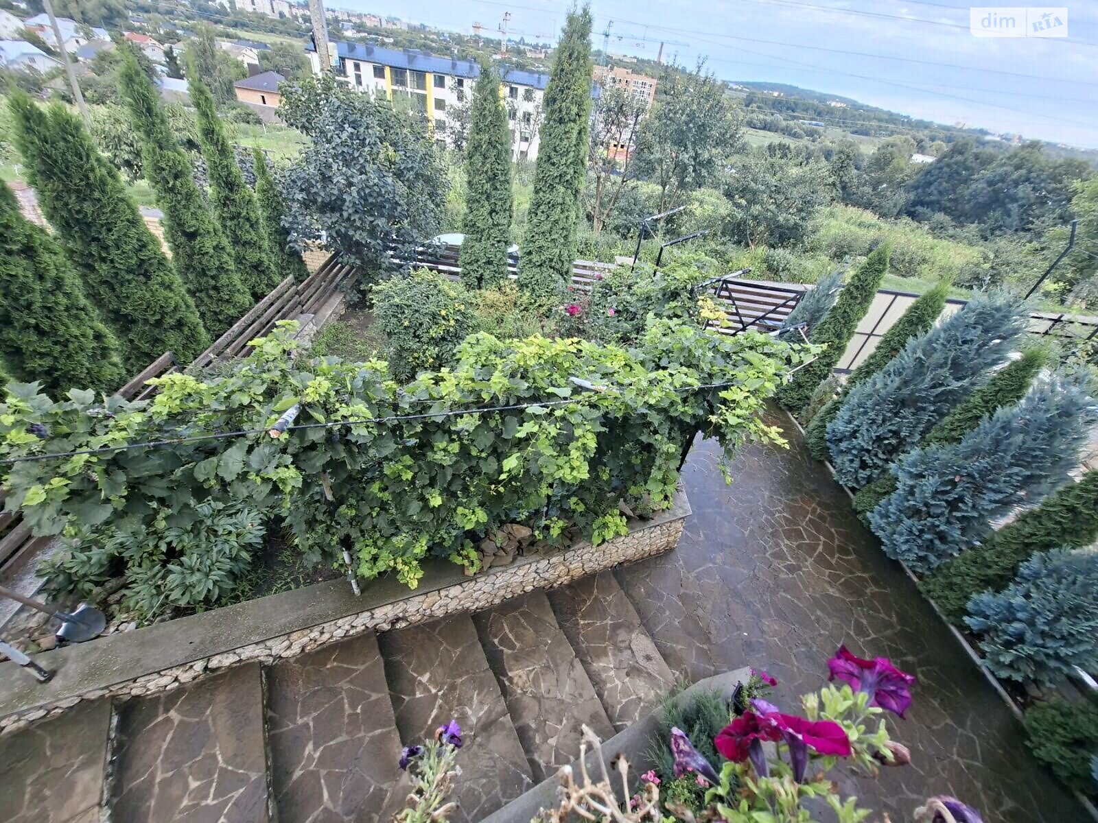 Продаж п`ятикімнатної квартири в Тернополі, на вул. Шептицького Андрія Митрополита, район Оболоня фото 1