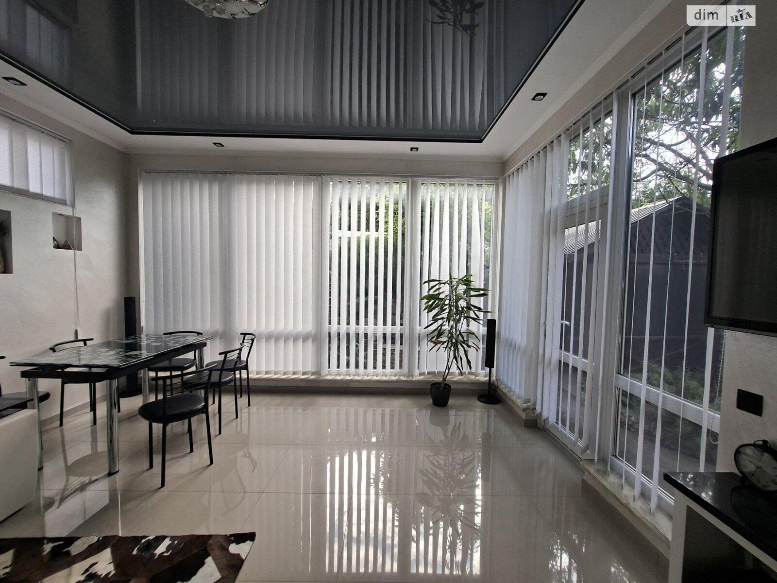 Продаж п`ятикімнатної квартири в Тернополі, на вул. Шептицького Андрія Митрополита, район Оболоня фото 1