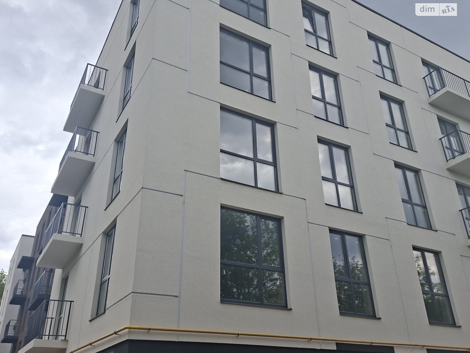 Продаж трикімнатної квартири в Тернополі, на вул. Стадникової Софії 40, район Оболоня фото 1 Продаж трикімнатної квартири в Тернополі, на вул. Стадникової Софії 40, район Оболоня фото 1