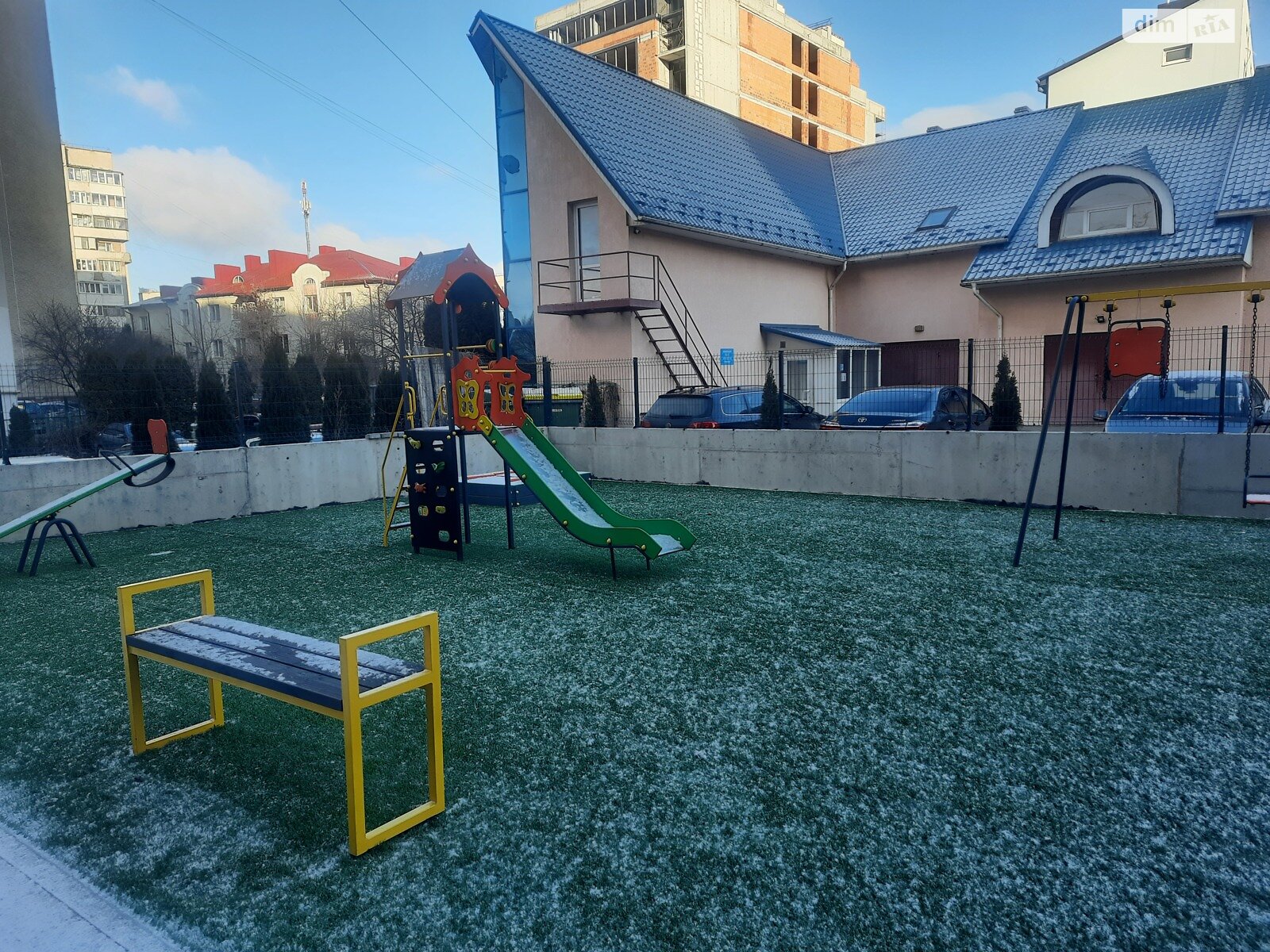 Продаж двокімнатної квартири в Тернополі, на вул. Торговиця 19, район Оболоня фото 1 Продаж двокімнатної квартири в Тернополі, на вул. Торговиця 19, район Оболоня фото 1