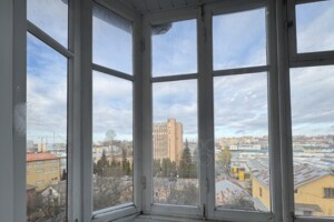 Продажа трехкомнатной квартиры в Тернополе, на ул. Юрчака 2, район Оболоня фото 2