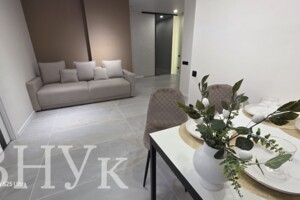 Продажа однокомнатной квартиры в Тернополе, на ул. Петриковская, фото 2