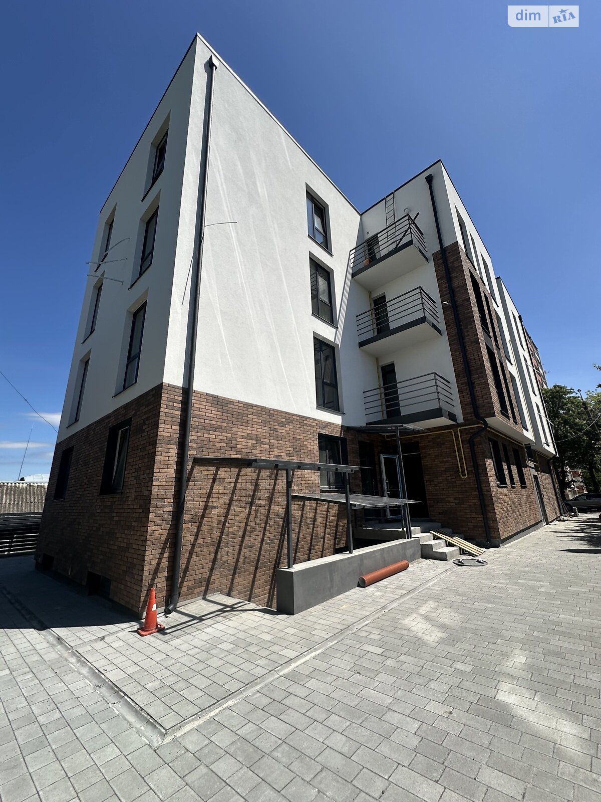 Продажа двухкомнатной квартиры в Тернополе, на ул. Полевого Омельяна 2А, фото 1 Продажа двухкомнатной квартиры в Тернополе, на ул. Полевого Омельяна 2А, фото 1
