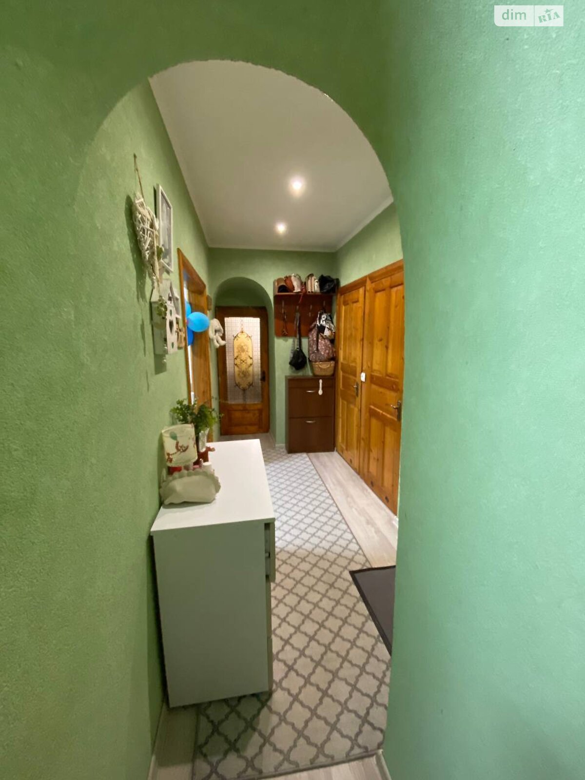 Продаж трикімнатної квартири в Тернополі, на вул. Івана Гавдиди, район Цукровий завод фото 1 Продаж трикімнатної квартири в Тернополі, на вул. Івана Гавдиди, район Цукровий завод фото 1