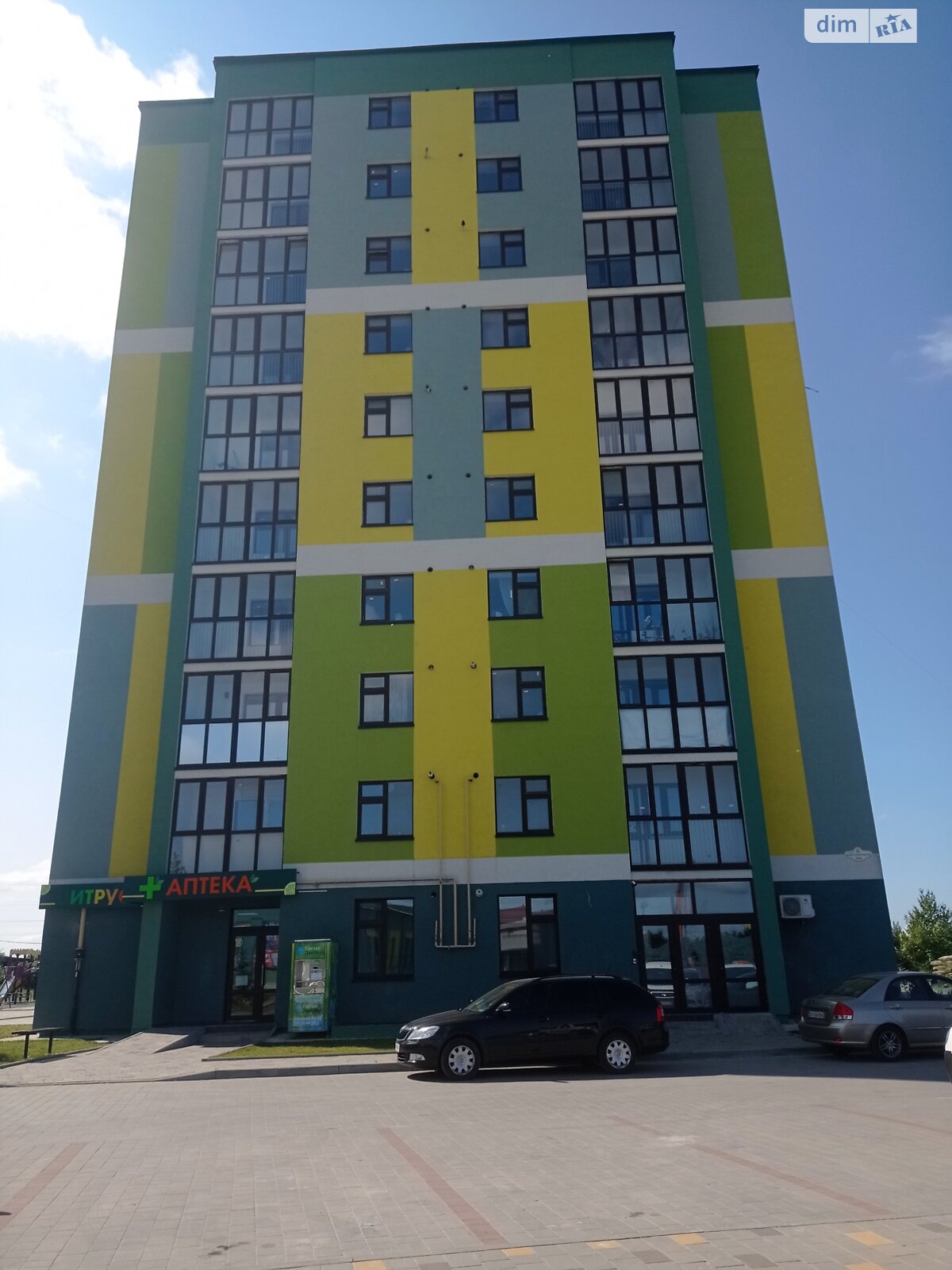 Продажа трехкомнатной квартиры в Тернополе, на ул. Микулинецкая 116Г, район Сахарный завод фото 1 Продажа трехкомнатной квартиры в Тернополе, на ул. Микулинецкая 116Г, район Сахарный завод фото 1