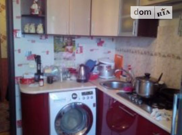 Продажа трехкомнатной квартиры в Тернополе, район Сахарный завод фото 1 Продажа трехкомнатной квартиры в Тернополе, район Сахарный завод фото 1