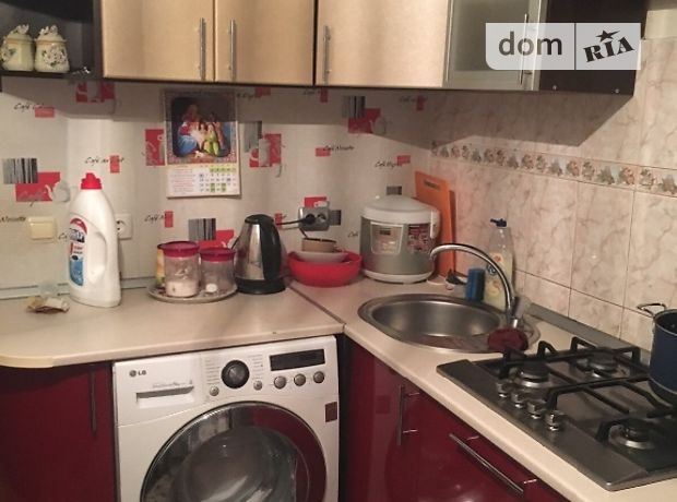 Продажа трехкомнатной квартиры в Тернополе, район Сахарный завод фото 1 Продажа трехкомнатной квартиры в Тернополе, район Сахарный завод фото 1