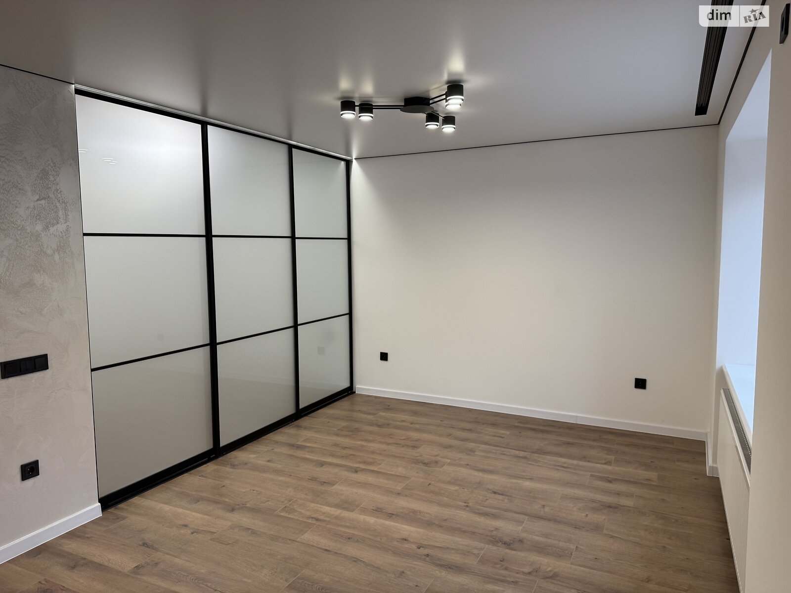 Продаж однокімнатної квартири в Тернополі, на вул. Іллєнка 3В, кв. 188, район Бам фото 1 Продаж однокімнатної квартири в Тернополі, на вул. Іллєнка 3В, кв. 188, район Бам фото 1