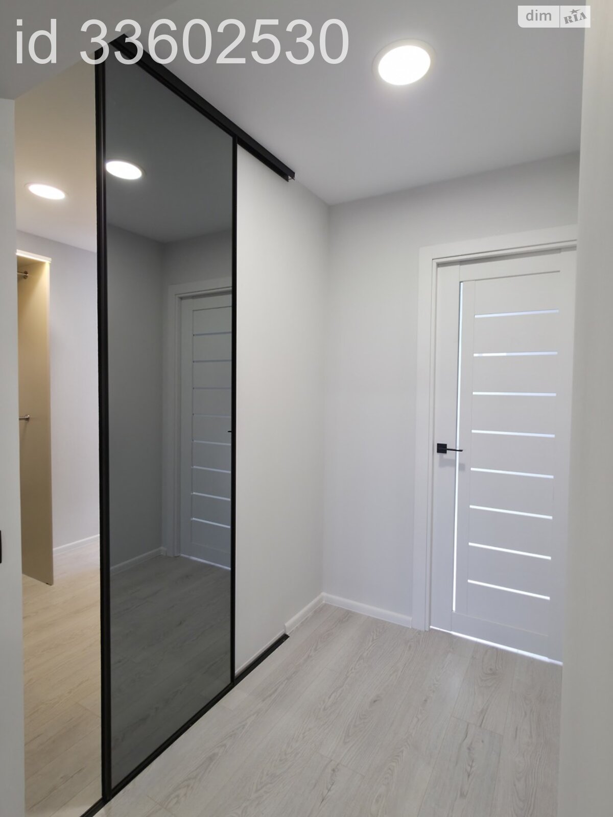 Продаж трикімнатної квартири в Тернополі, на вул. Іллєнка 3В, район Північний фото 1 Продаж трикімнатної квартири в Тернополі, на вул. Іллєнка 3В, район Північний фото 1