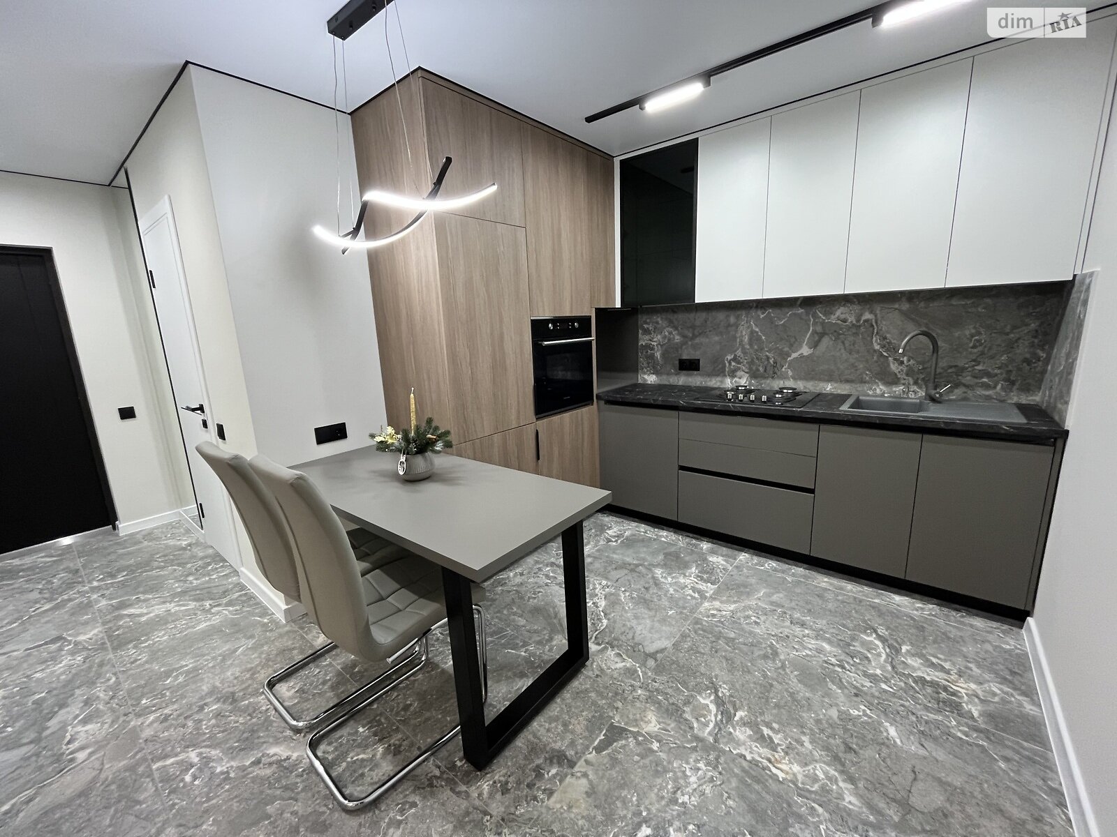 Продажа двухкомнатной квартиры в Тернополе, на ул. Киевская, район Северный фото 1 Продажа двухкомнатной квартиры в Тернополе, на ул. Киевская, район Северный фото 1