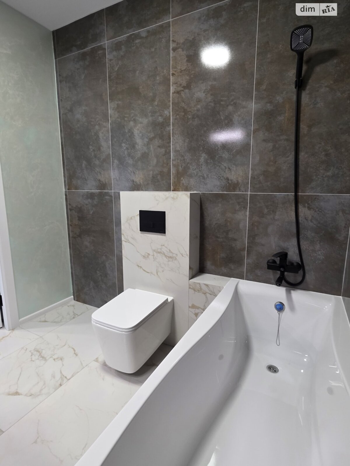 Продажа трехкомнатной квартиры в Тернополе, на ул. Киевская 9Д, район Северный фото 1 Продажа трехкомнатной квартиры в Тернополе, на ул. Киевская 9Д, район Северный фото 1
