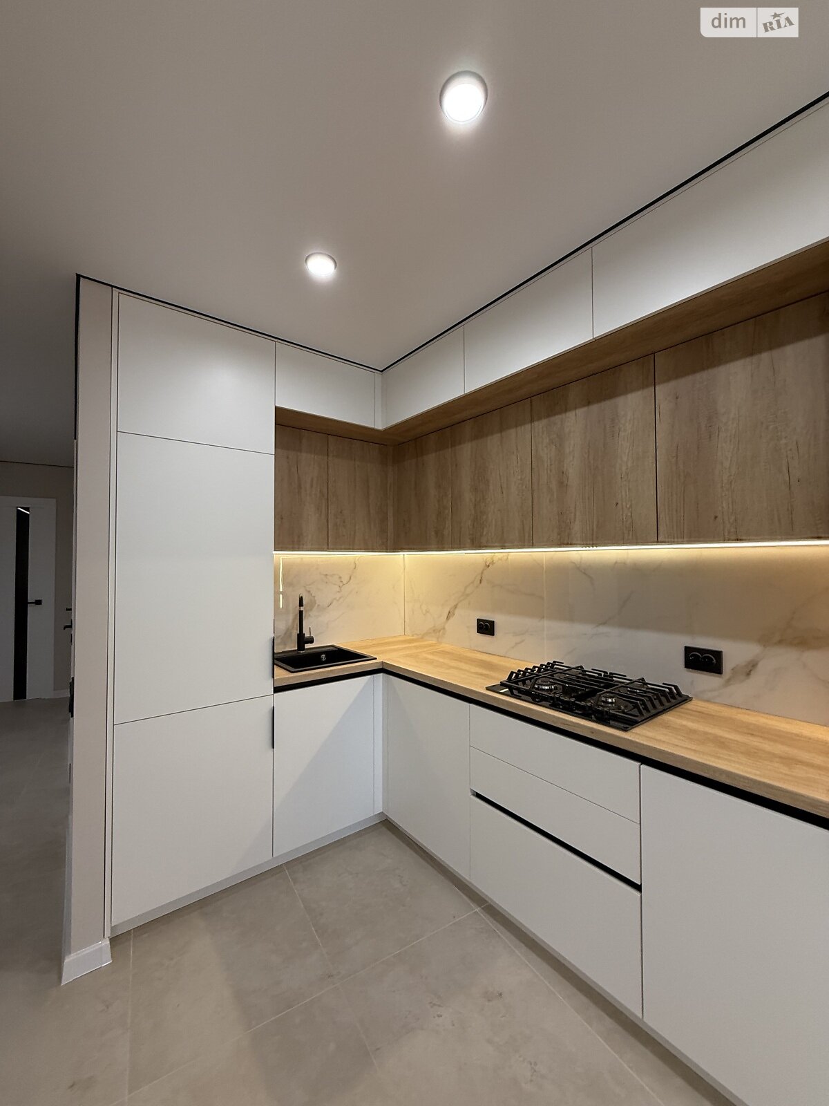 Продаж двокімнатної квартири в Тернополі, на вул. Київська 9Д, район Бам фото 1