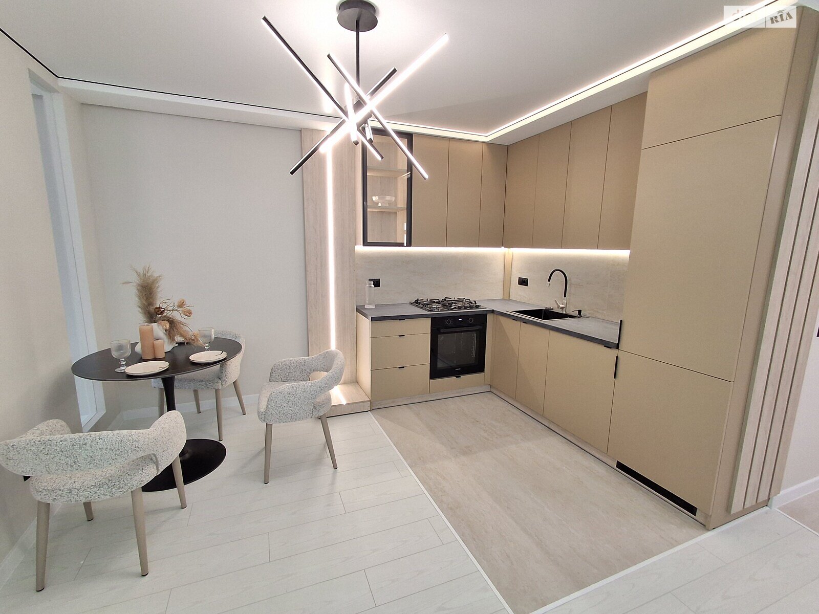 Продаж двокімнатної квартири в Тернополі, на вул. Київська, район Північний фото 1 Продаж двокімнатної квартири в Тернополі, на вул. Київська, район Північний фото 1