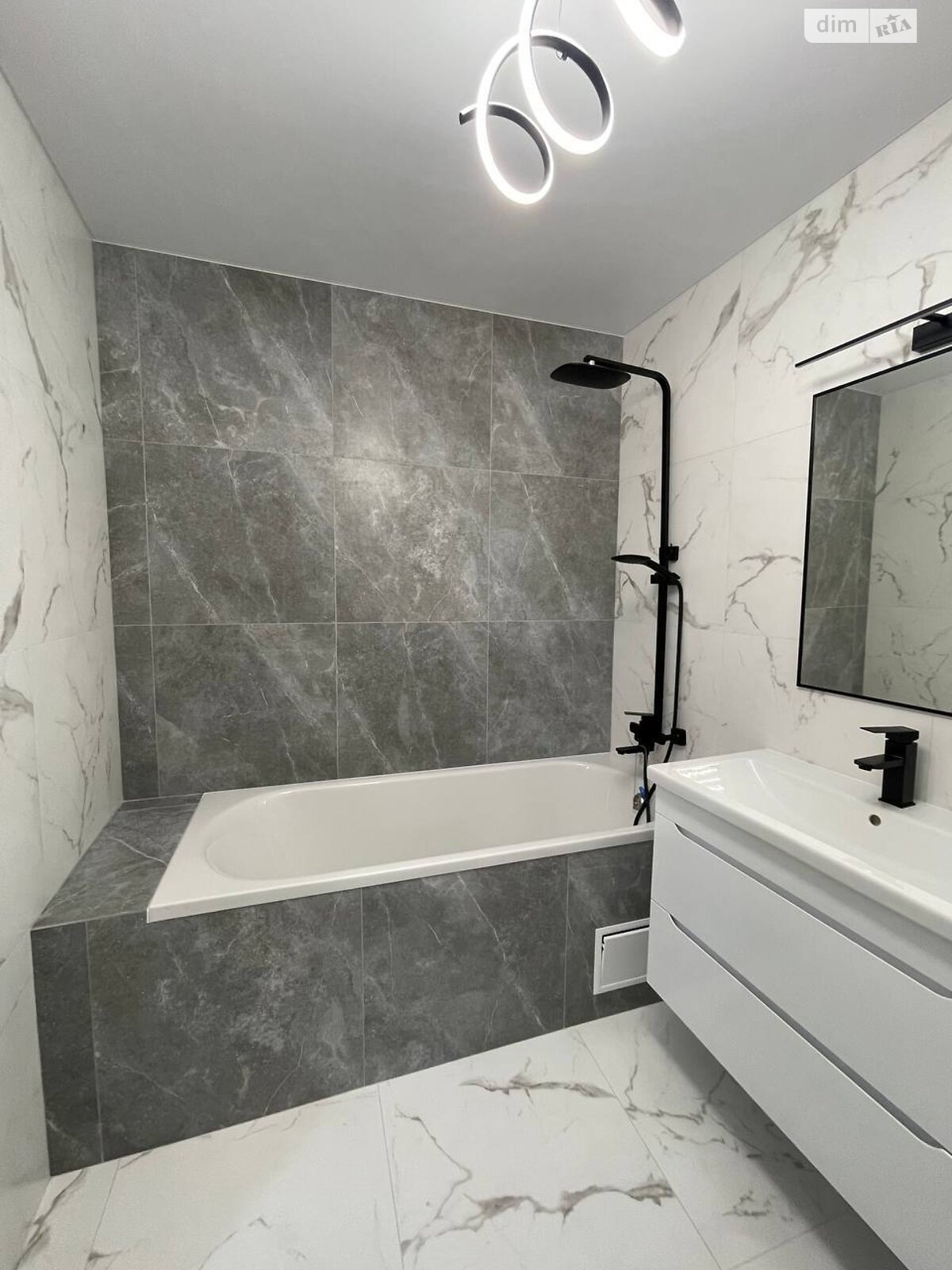 Продажа двухкомнатной квартиры в Тернополе, на ул. Киевская, район Бам фото 1