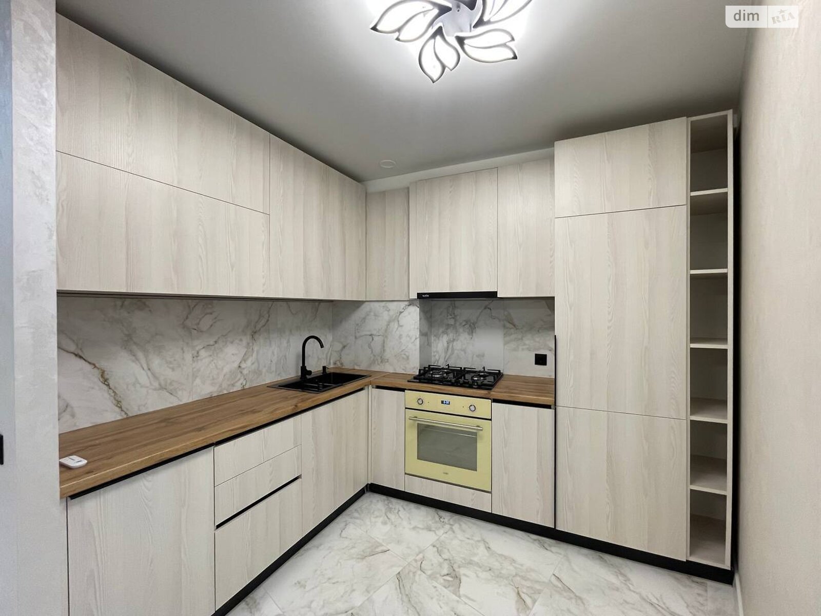 Продажа двухкомнатной квартиры в Тернополе, на ул. Киевская, район Бам фото 1