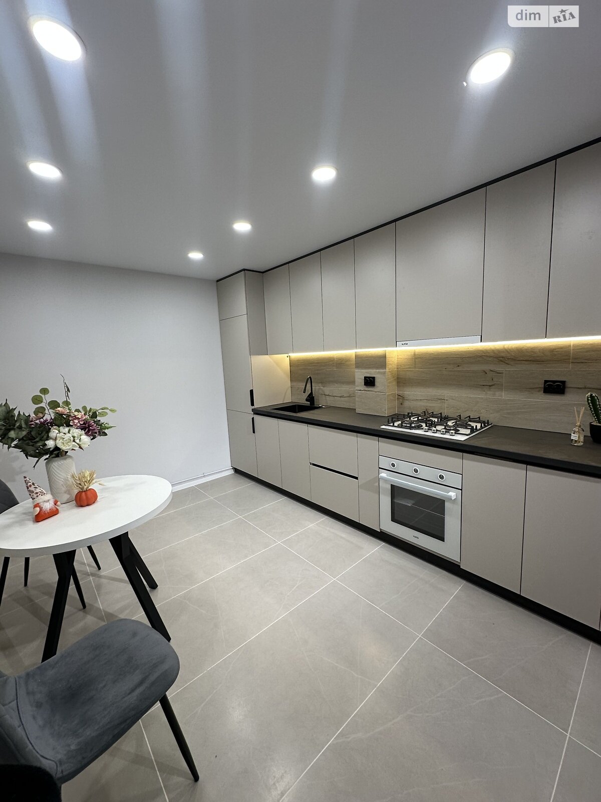 Продажа двухкомнатной квартиры в Тернополе, на ул. Киевская, район Северный фото 1 Продажа двухкомнатной квартиры в Тернополе, на ул. Киевская, район Северный фото 1