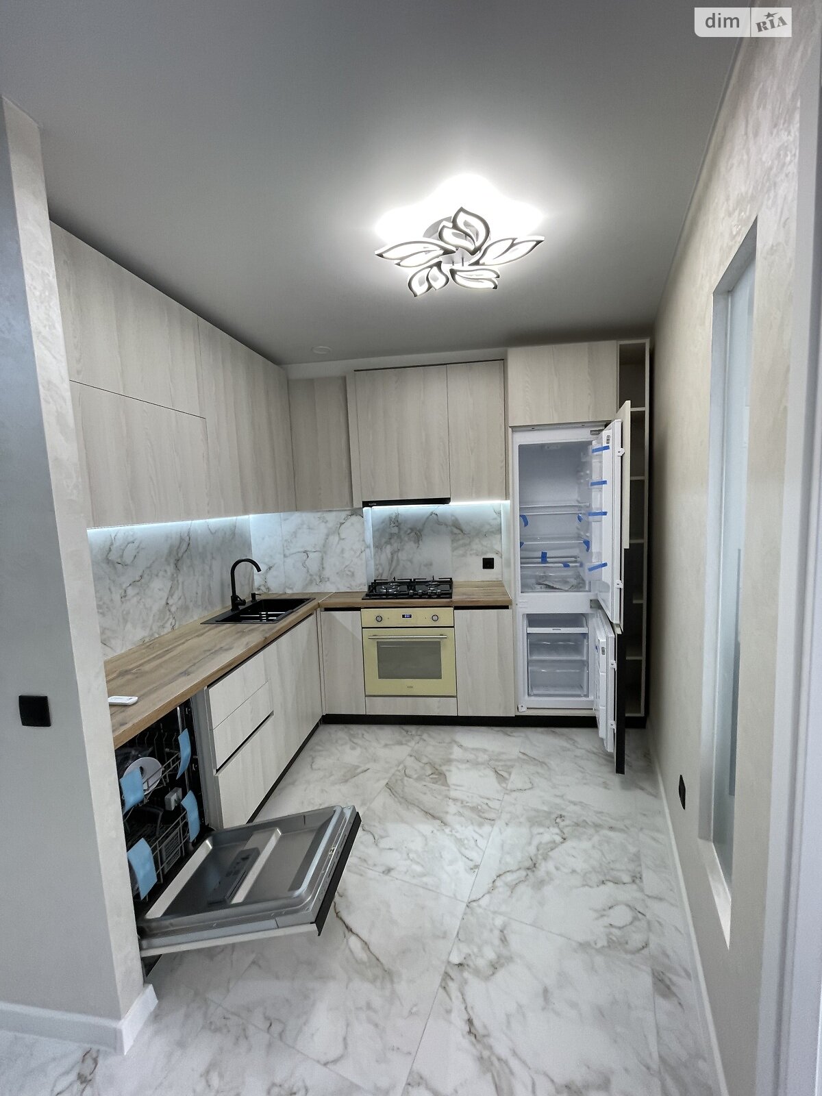 Продажа двухкомнатной квартиры в Тернополе, на ул. Киевская 9Д, район Северный фото 1 Продажа двухкомнатной квартиры в Тернополе, на ул. Киевская 9Д, район Северный фото 1