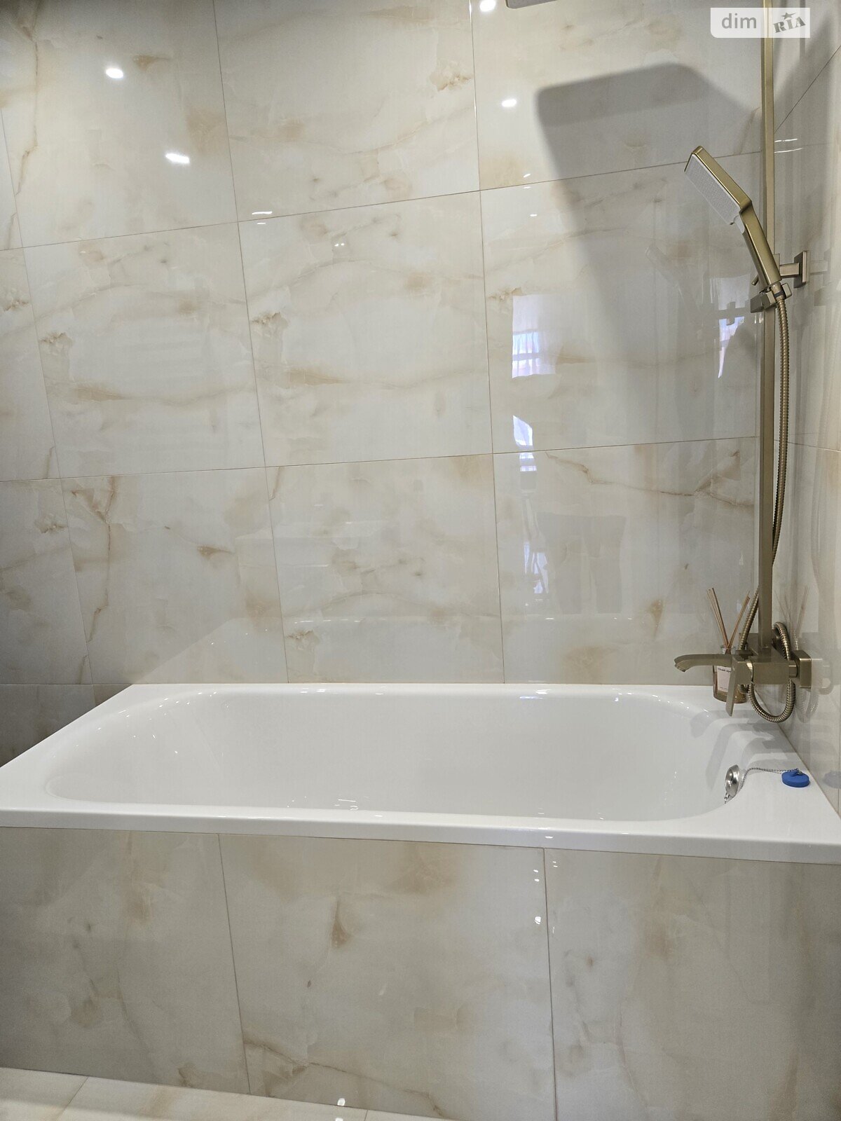 Продажа двухкомнатной квартиры в Тернополе, на ул. Киевская 9Д, район Северный фото 1 Продажа двухкомнатной квартиры в Тернополе, на ул. Киевская 9Д, район Северный фото 1