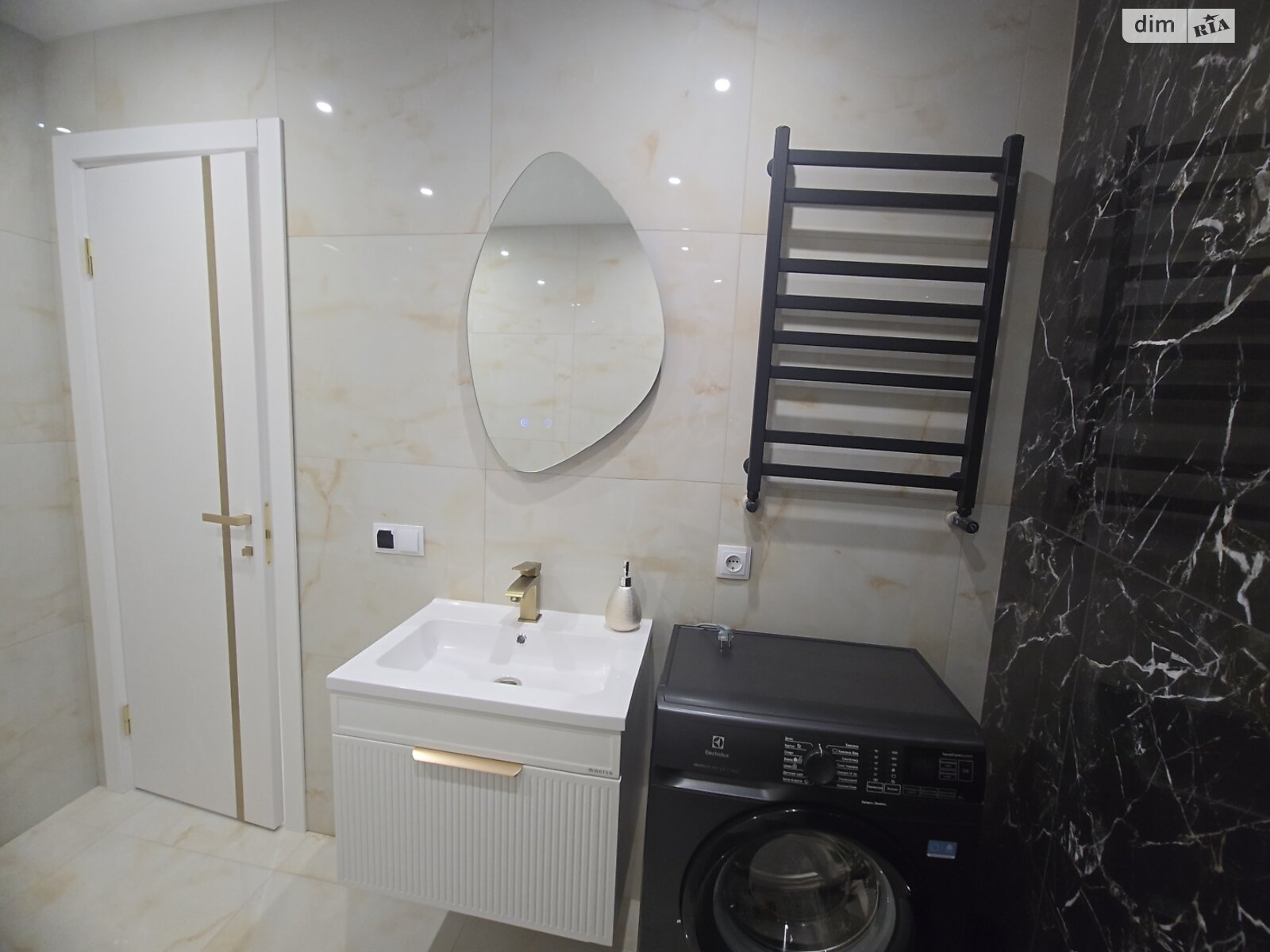 Продажа двухкомнатной квартиры в Тернополе, на ул. Киевская 9Д, район Северный фото 1 Продажа двухкомнатной квартиры в Тернополе, на ул. Киевская 9Д, район Северный фото 1