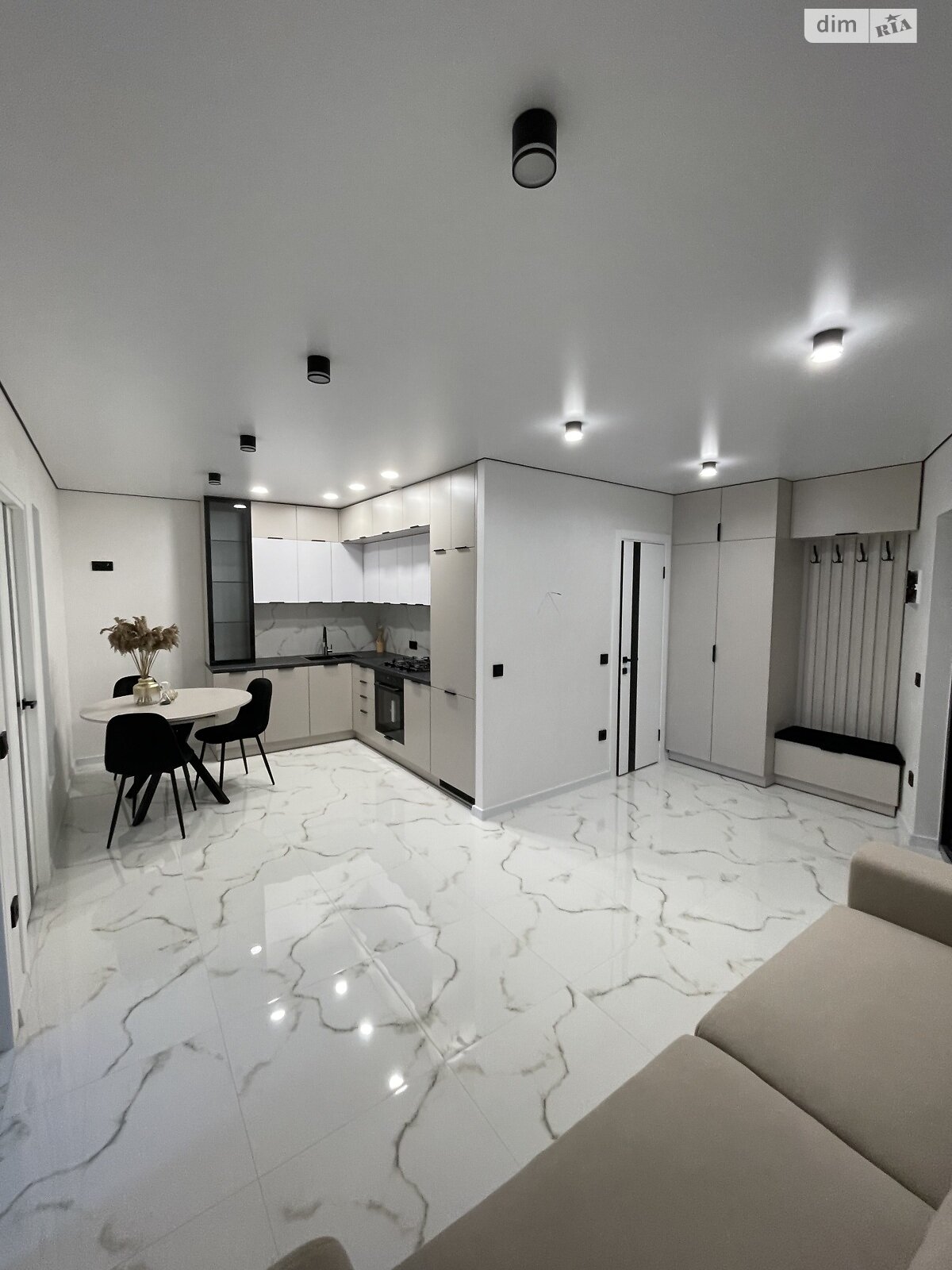 Продажа двухкомнатной квартиры в Тернополе, на ул. Киевская 9Д, район Северный фото 1 Продажа двухкомнатной квартиры в Тернополе, на ул. Киевская 9Д, район Северный фото 1