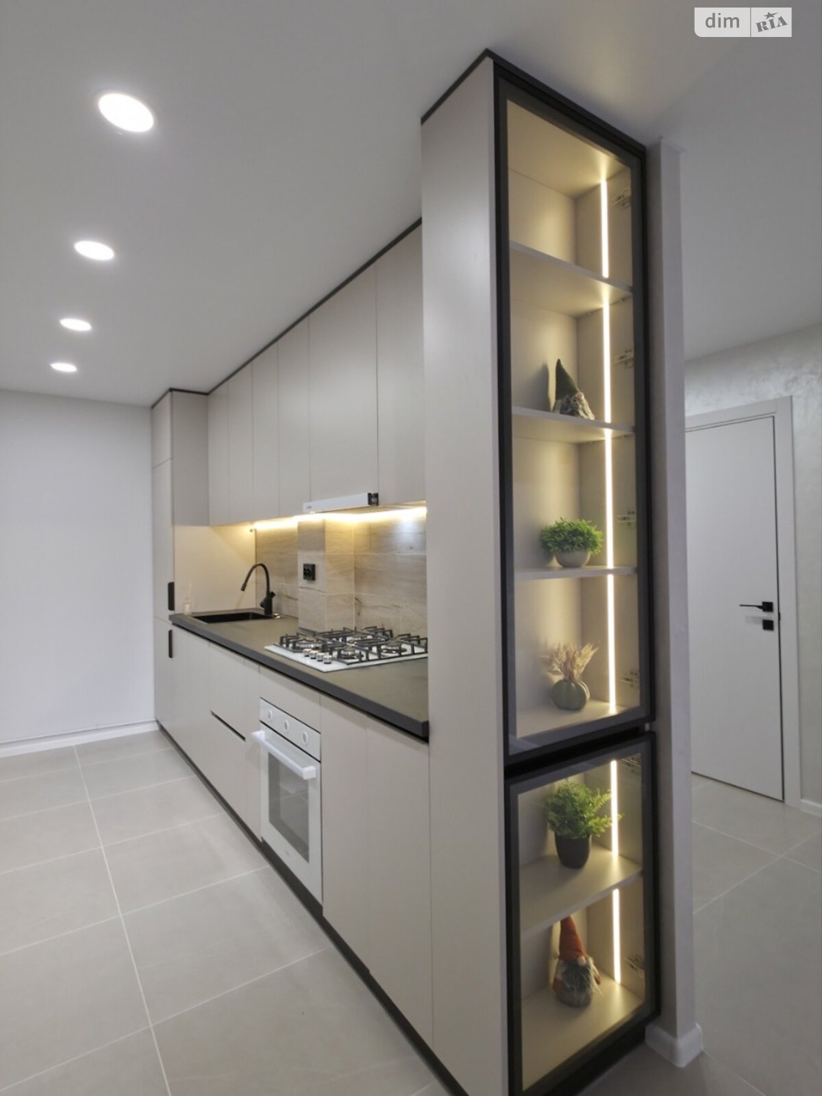 Продажа трехкомнатной квартиры в Тернополе, на ул. Киевская, район Северный фото 1 Продажа трехкомнатной квартиры в Тернополе, на ул. Киевская, район Северный фото 1