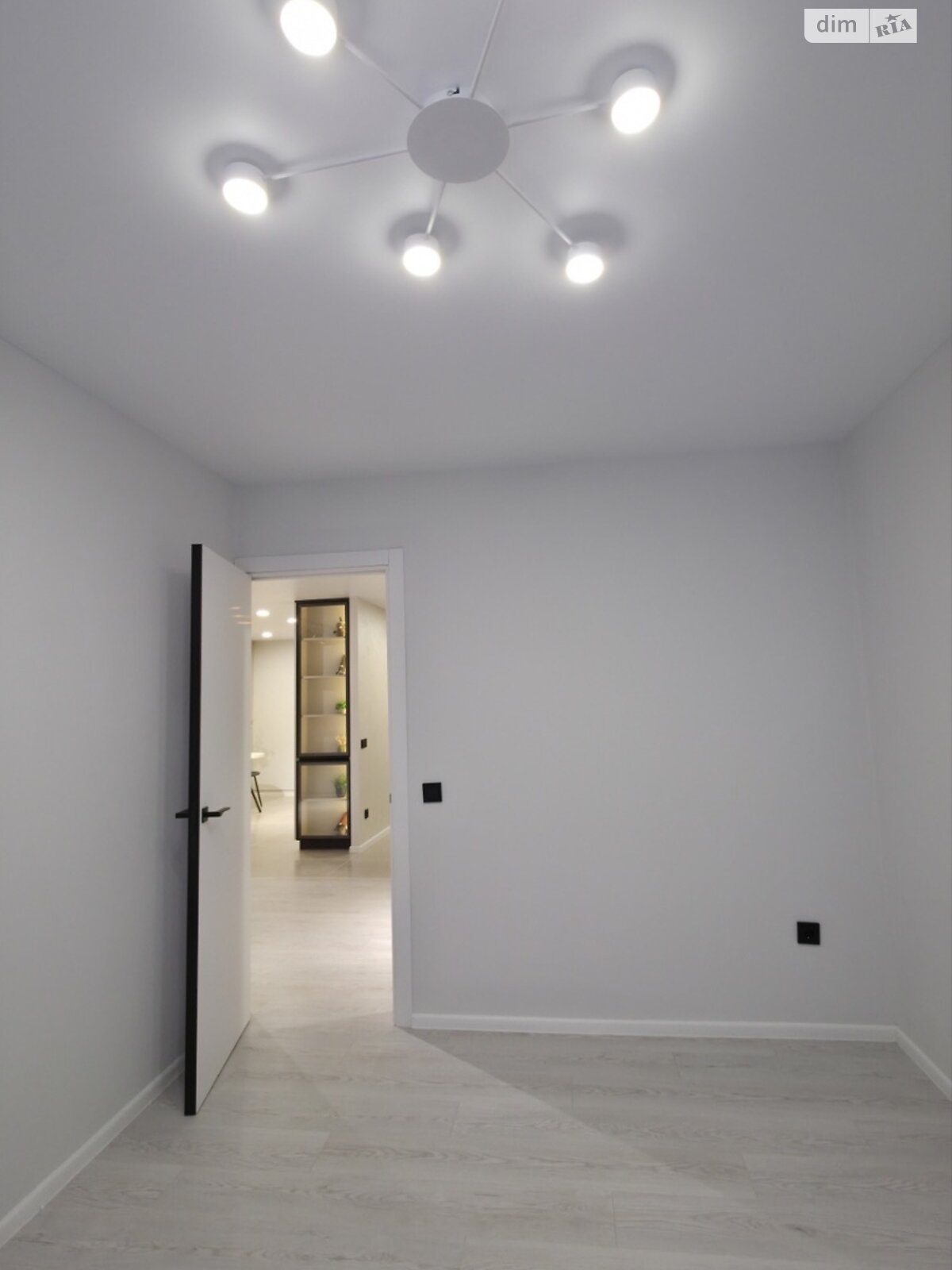 Продажа трехкомнатной квартиры в Тернополе, на ул. Киевская, район Северный фото 1 Продажа трехкомнатной квартиры в Тернополе, на ул. Киевская, район Северный фото 1