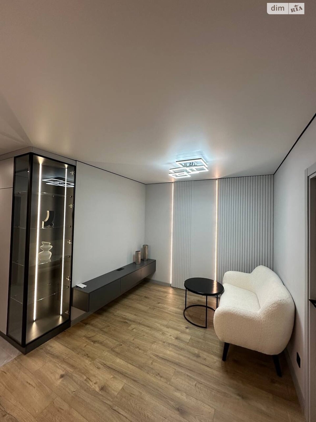 Продаж двокімнатної квартири в Тернополі, на вул. Київська 9Д, район Північний фото 1 Продаж двокімнатної квартири в Тернополі, на вул. Київська 9Д, район Північний фото 1