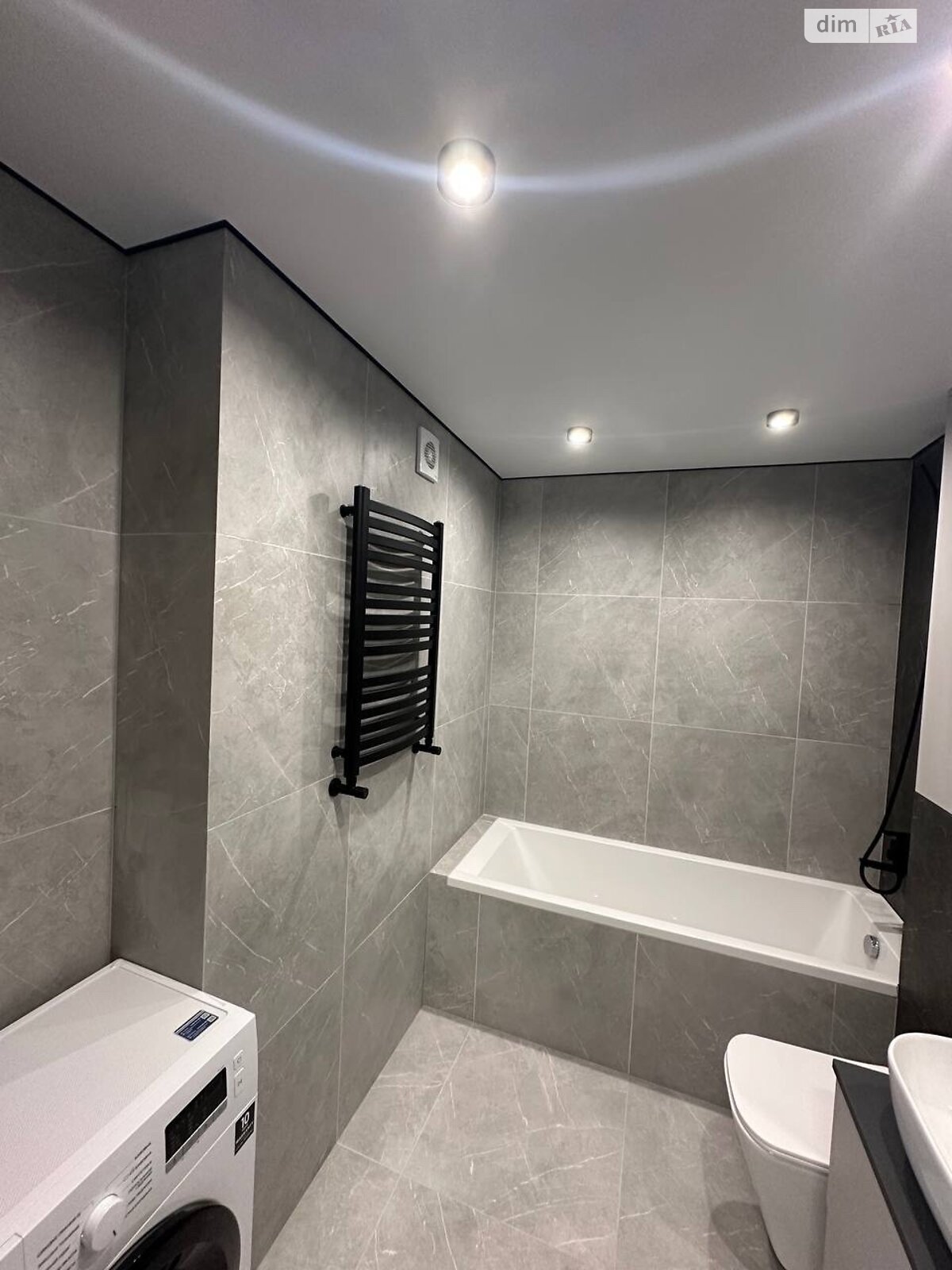 Продаж двокімнатної квартири в Тернополі, на вул. Київська 9Д, район Північний фото 1 Продаж двокімнатної квартири в Тернополі, на вул. Київська 9Д, район Північний фото 1