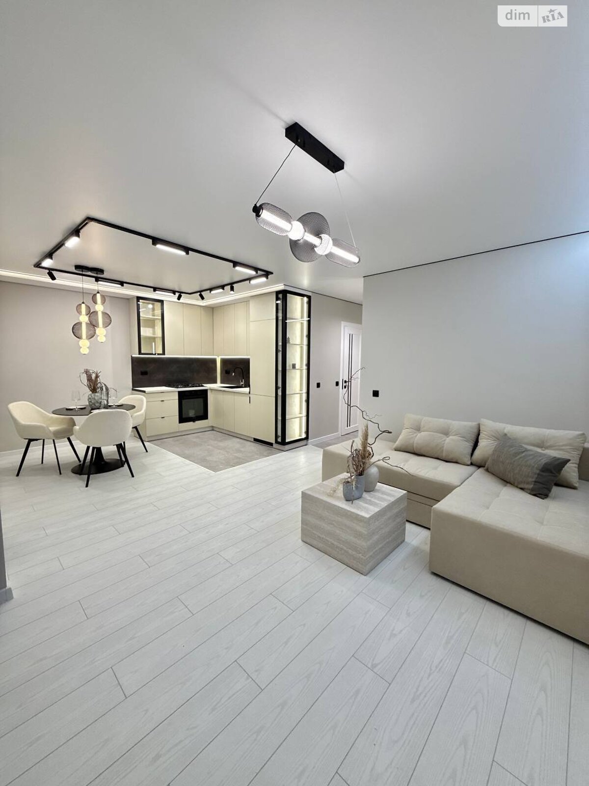 Продаж трикімнатної квартири в Тернополі, на вул. Київська 9Д, кв. 351, район Північний фото 1 Продаж трикімнатної квартири в Тернополі, на вул. Київська 9Д, кв. 351, район Північний фото 1