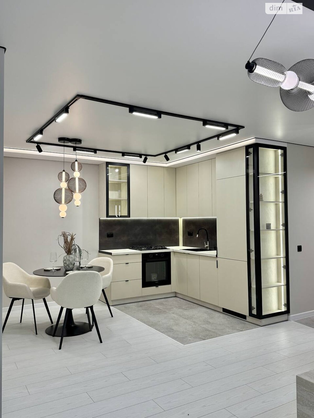 Продаж трикімнатної квартири в Тернополі, на вул. Київська 9Д, кв. 351, район Північний фото 1 Продаж трикімнатної квартири в Тернополі, на вул. Київська 9Д, кв. 351, район Північний фото 1