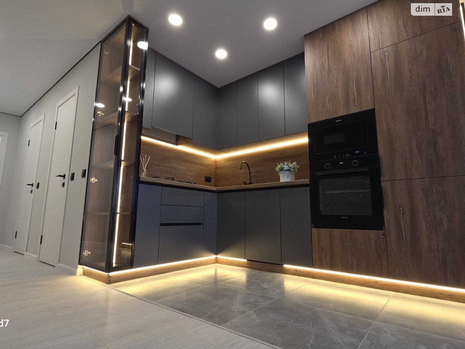 Продажа трехкомнатной квартиры в Тернополе, на ул. Киевская, район Северный фото 1