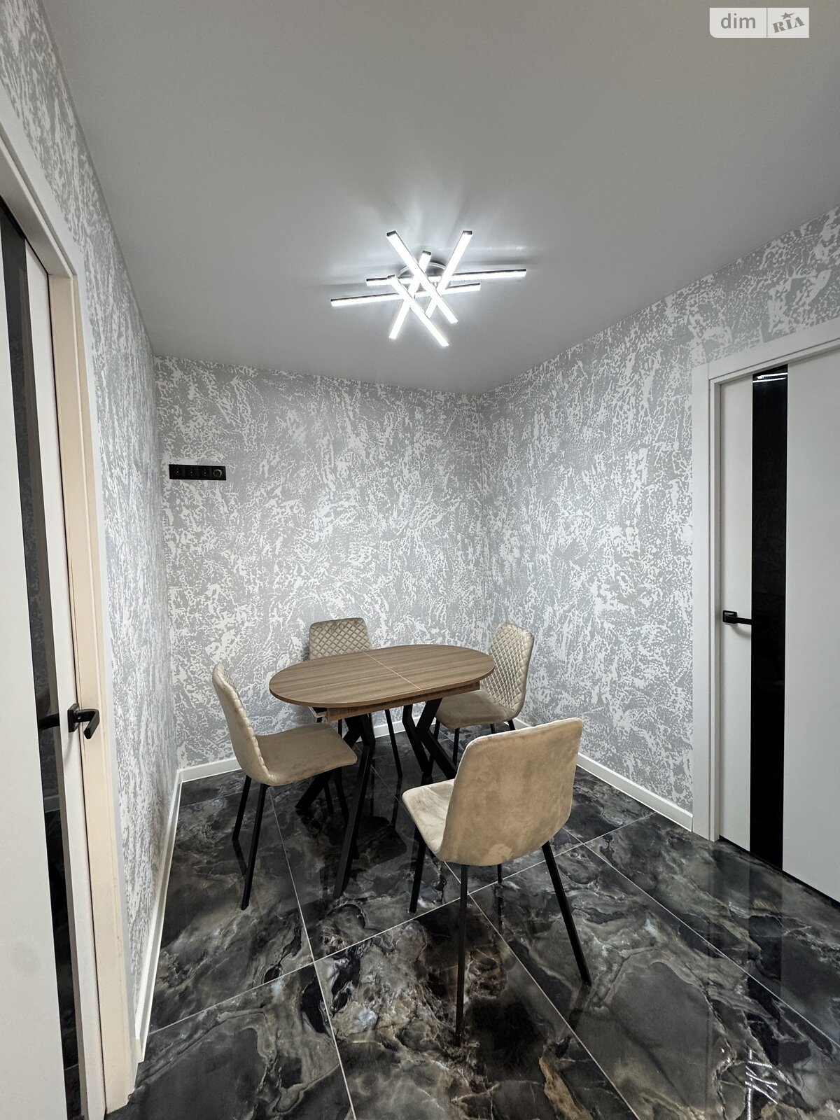 Продажа двухкомнатной квартиры в Тернополе, на ул. Смакулы 2/3, район Северный фото 1 Продажа двухкомнатной квартиры в Тернополе, на ул. Смакулы 2/3, район Северный фото 1