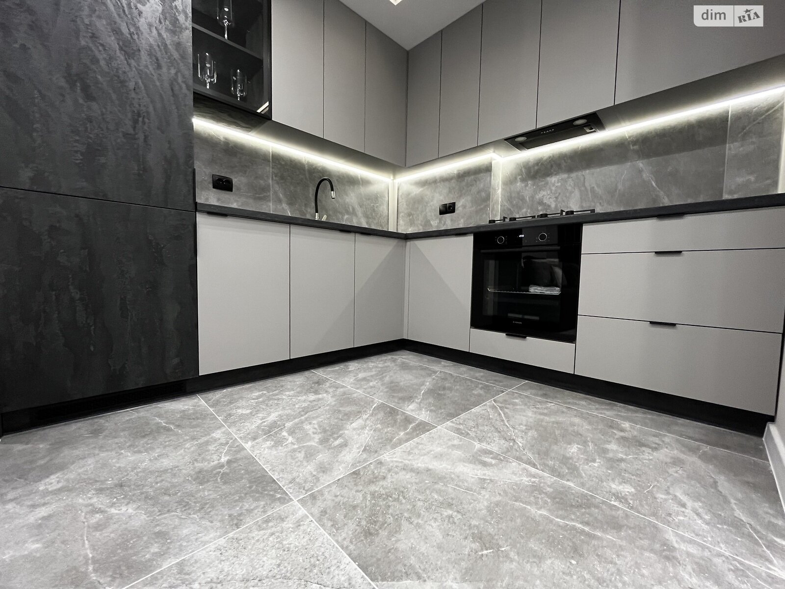 Продаж трикімнатної квартири в Тернополі, на вул. Смакули 8, район Північний фото 1