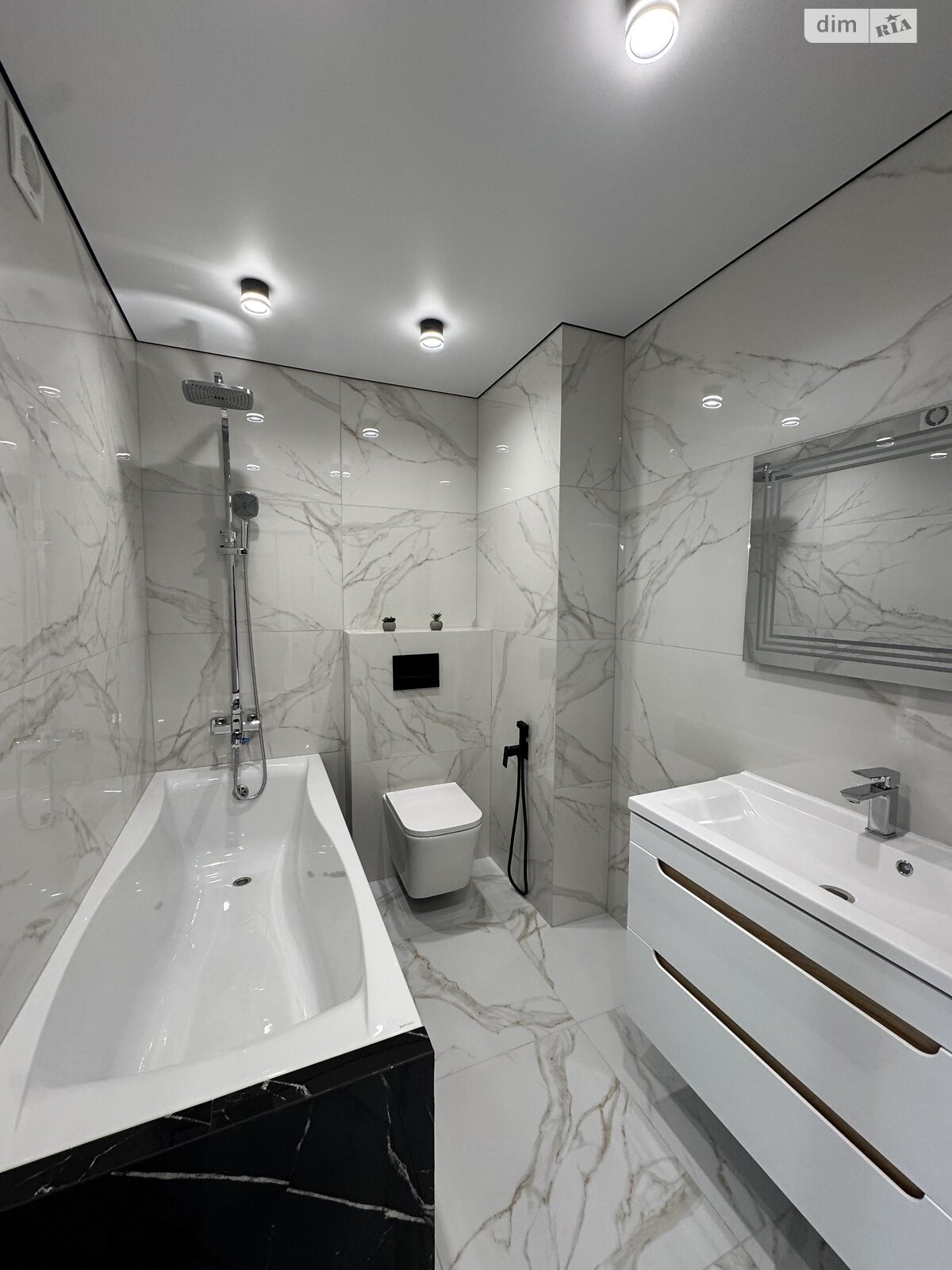 Продаж двокімнатної квартири в Тернополі, на вул. Київська 8Г, район Північний фото 1