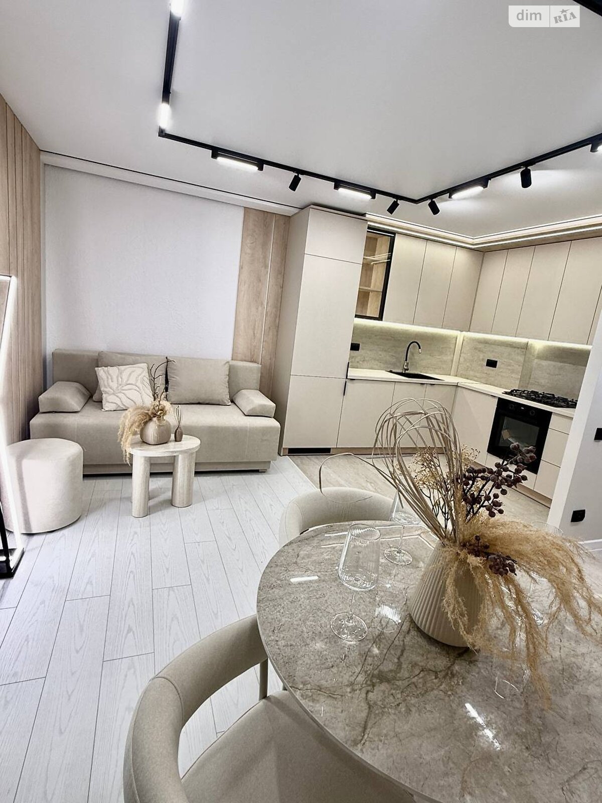 Продаж двокімнатної квартири в Тернополі, на вул. Смакули, район Північний фото 1 Продаж двокімнатної квартири в Тернополі, на вул. Смакули, район Північний фото 1